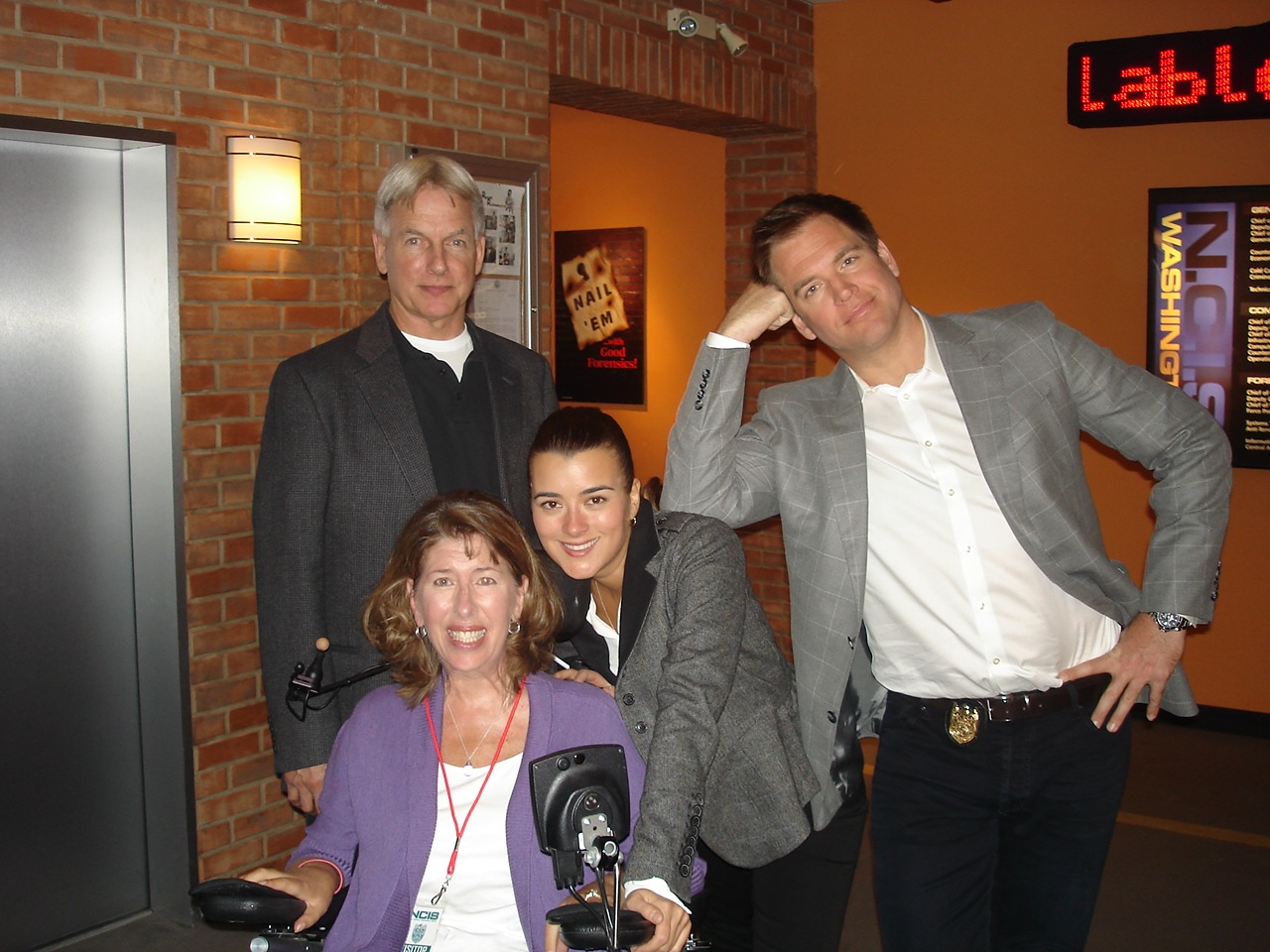 Kay Thomas and the cast of NCIS